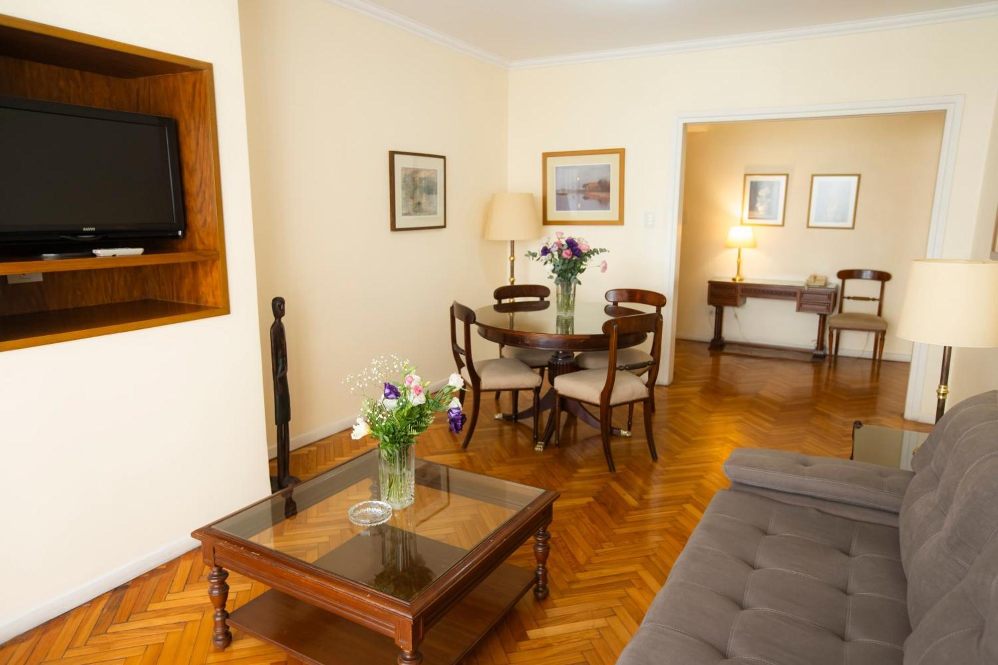 Aparthotel Trianon Recoleta 4*